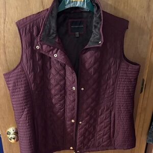 Weatherproof Women's Quilted Vest - Dark Red